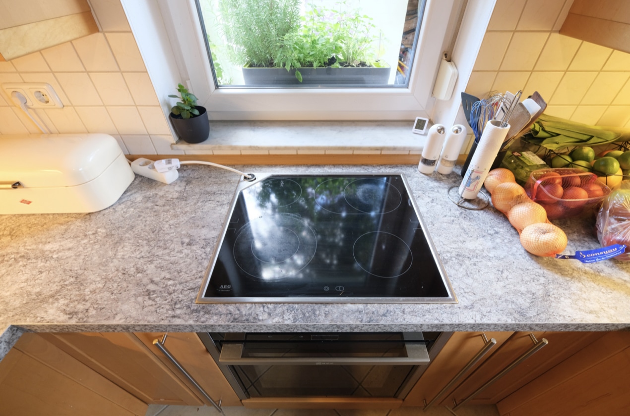 Tischler hat geplant so passt alles super, nur die fensterbank in der. Kuchenerweiterung Elha Service