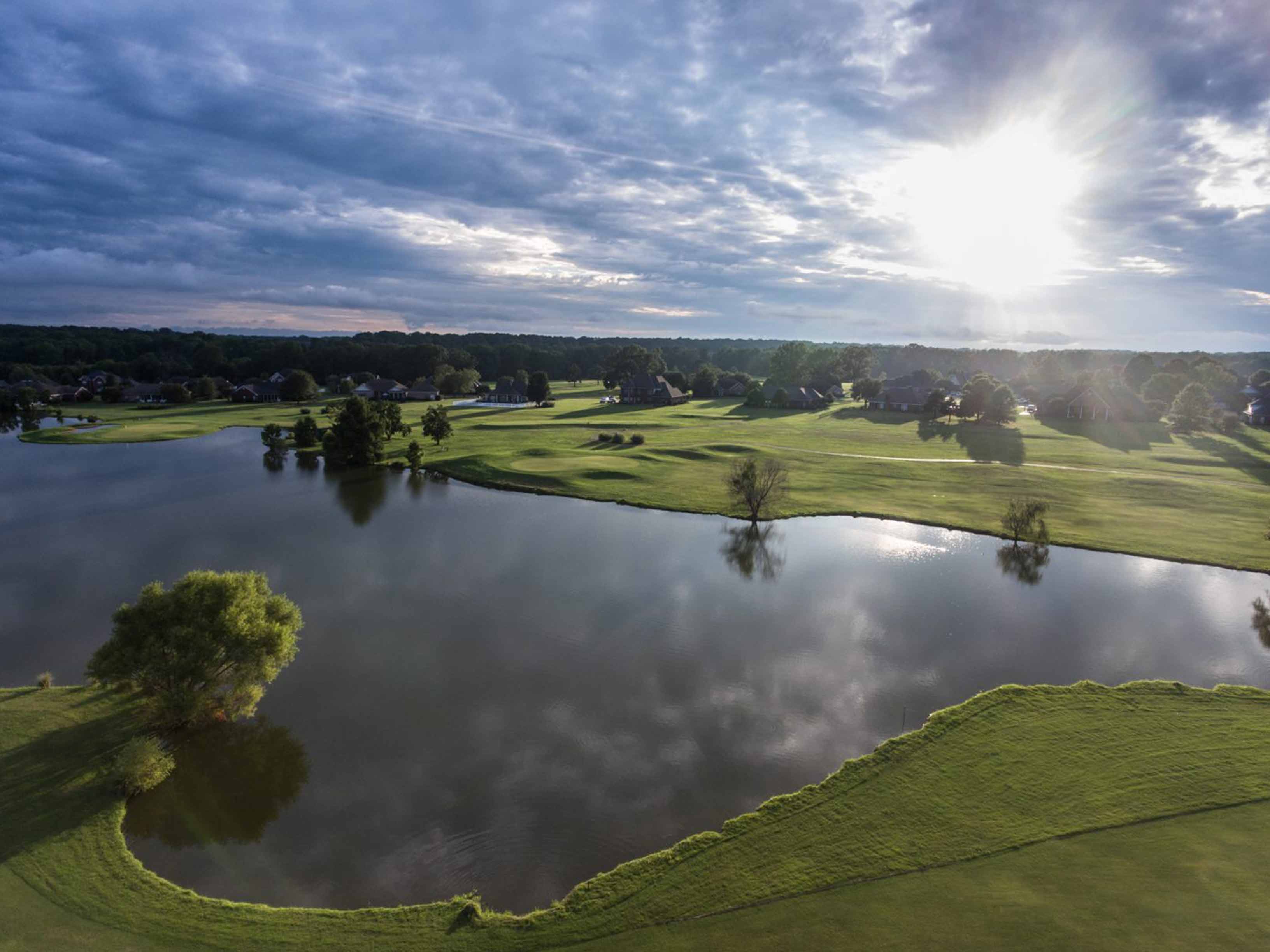 Tournaments Elm Lake