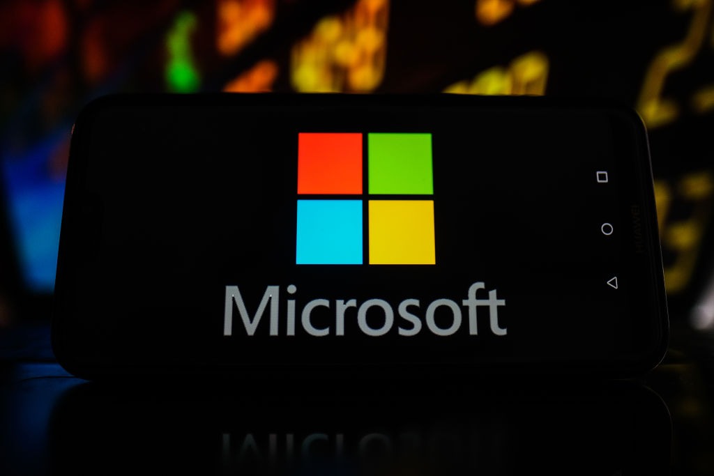 Francia multa a Microsoft con 60 millones de euros - Vimarsana News