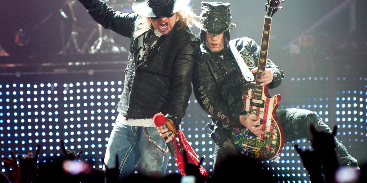 D.J ASHBA deja Guns N’ Roses
