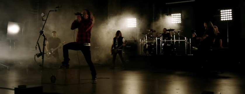 AMORPHIS estrenan video clip “Death Of A King”