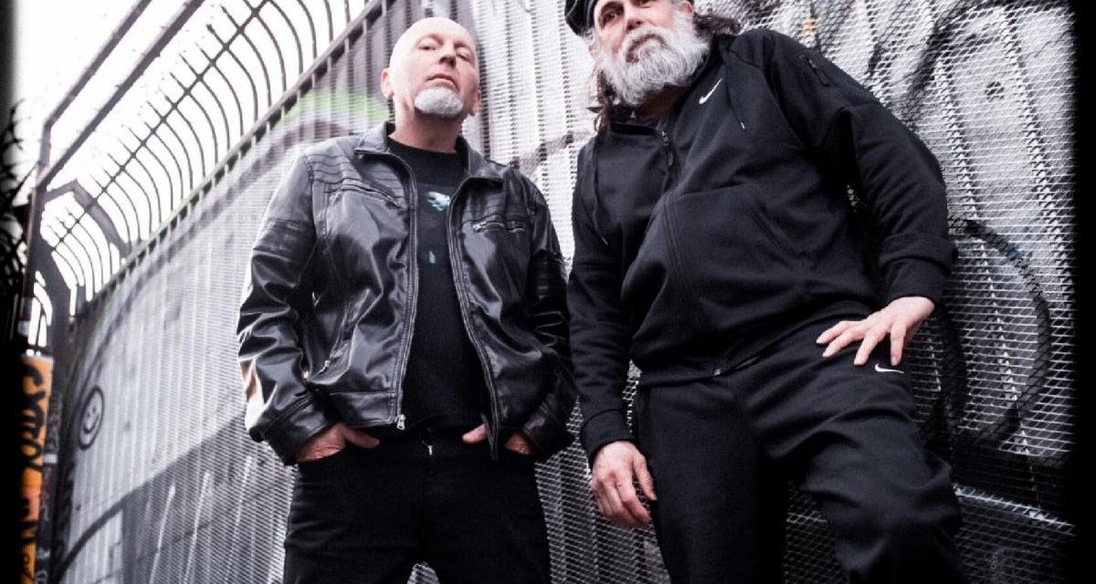 Six Feet Under regresa con su gira Midnight In Hell 2025: clásicos, rarezas y muerte en los escenarios