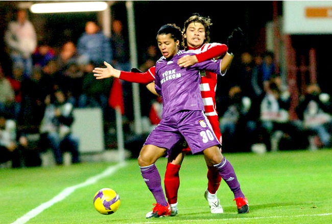 Town in die zweite englische liga, zu galatasaray istanbul und racing santander, . El Galatasaray De Giovani Es Eliminado De La Copa De Turquia