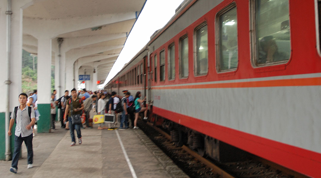 Trein van Huangshan via Yingtan naar Guilin China