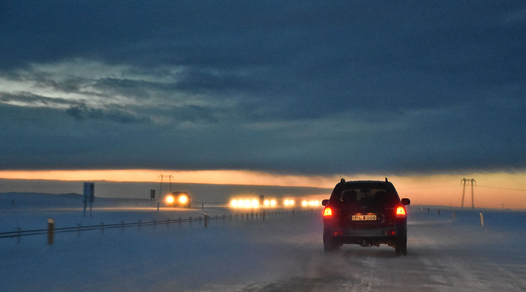Ringweg 1 van Vík naar Reykjavik in de sneeuw
