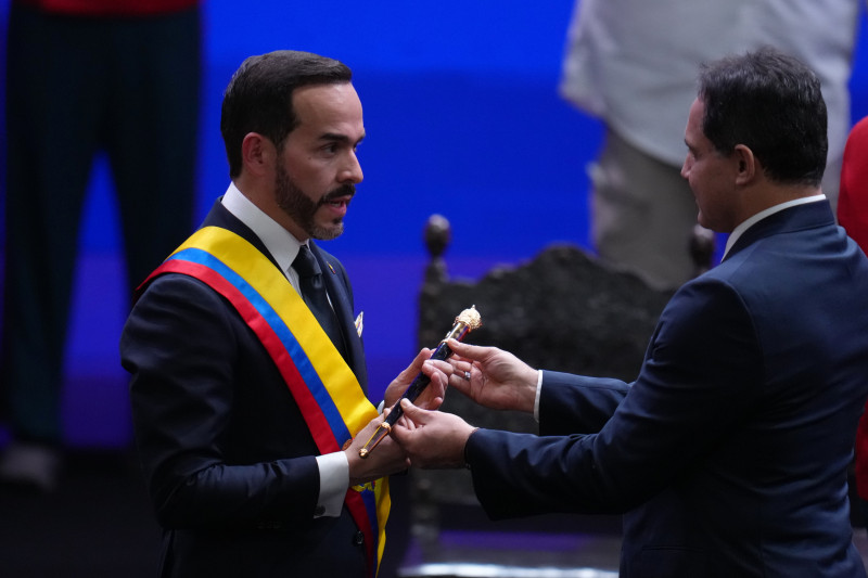 Abelardo De la Espriella jura como presidente de Colombia