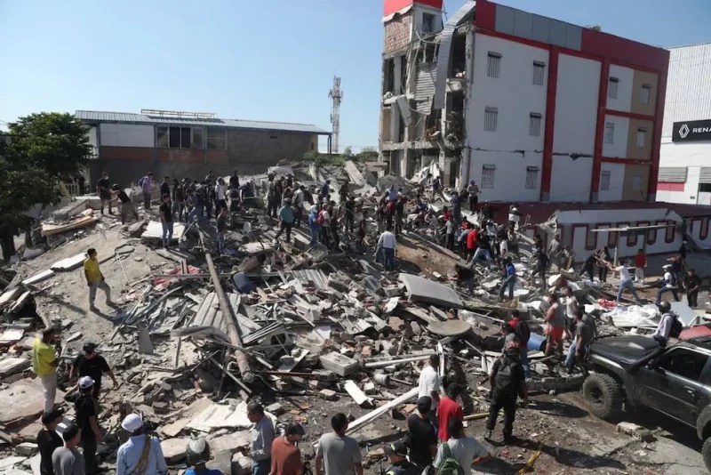 Al menos 51 muertos por terremoto en Colombia