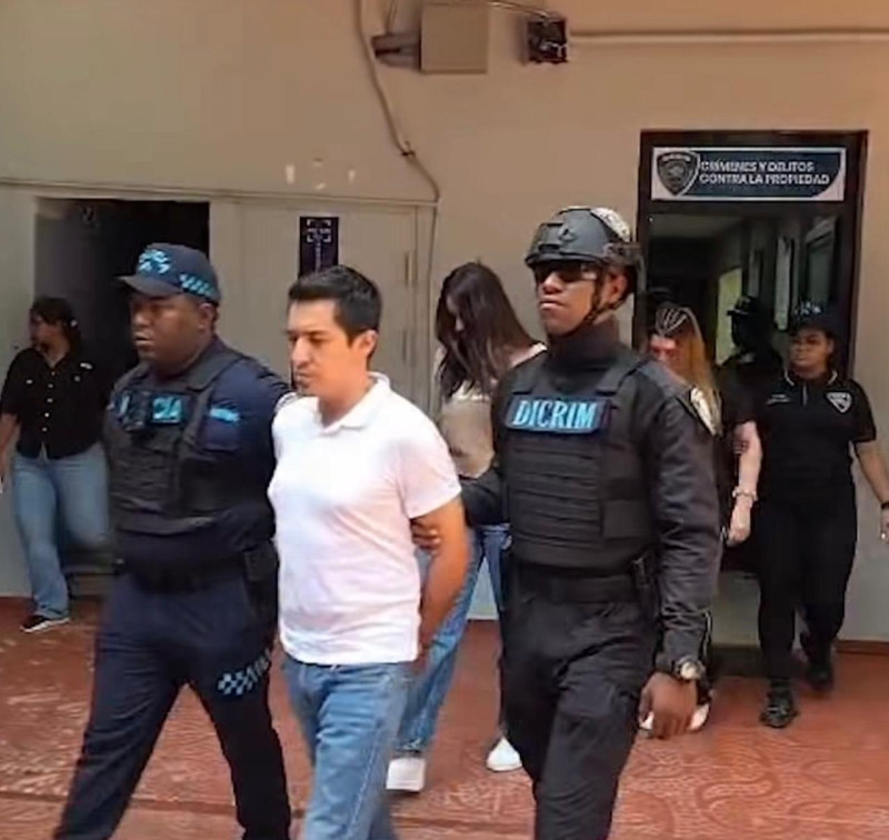 Aplazan medida de coerción contra red que sedaba y robaba a hombres en centros de diversión