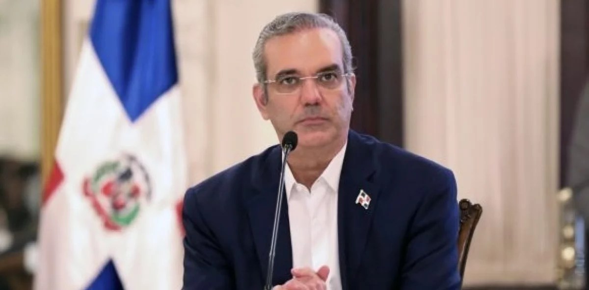 Luis Abinader advierte a bandas haitianas: «Si se acercan, la pasarán muy mal»
