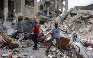 More than 100 dead in Israeli strikes in the Gaza Strip since dawn