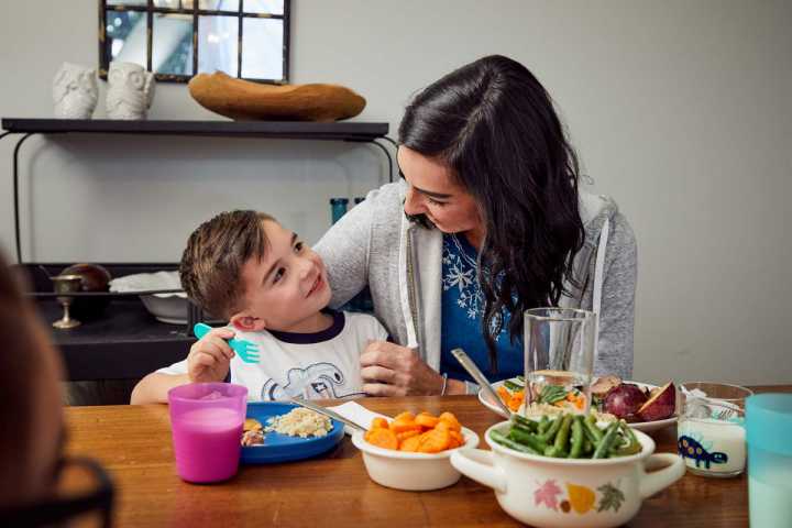 Memiliki sistem kekebalan tubuh kuat merupakan impian semua orang. Si Kecil Sulit Konsumsi Makanan Sehat? Terapkan 5 Tips