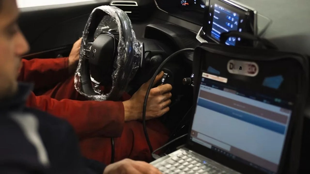 Four Modern Car Technologies Safety Experts Want Rethought
