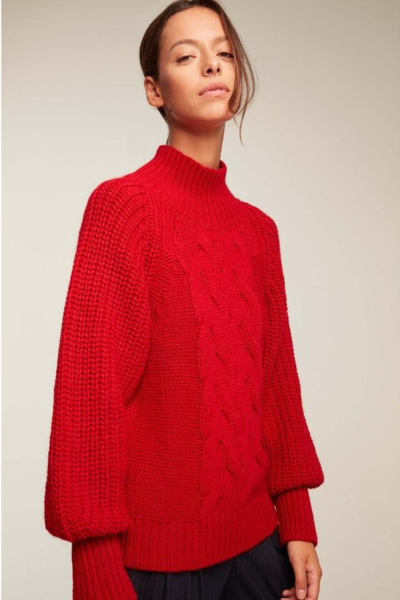 pull rouge col roulé