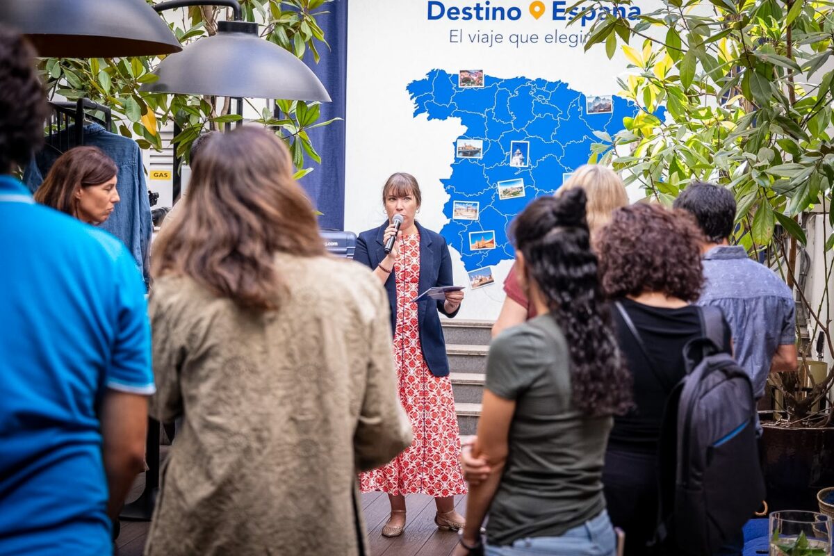 Informe de Tendencias de Viaje 2026 de Booking.com