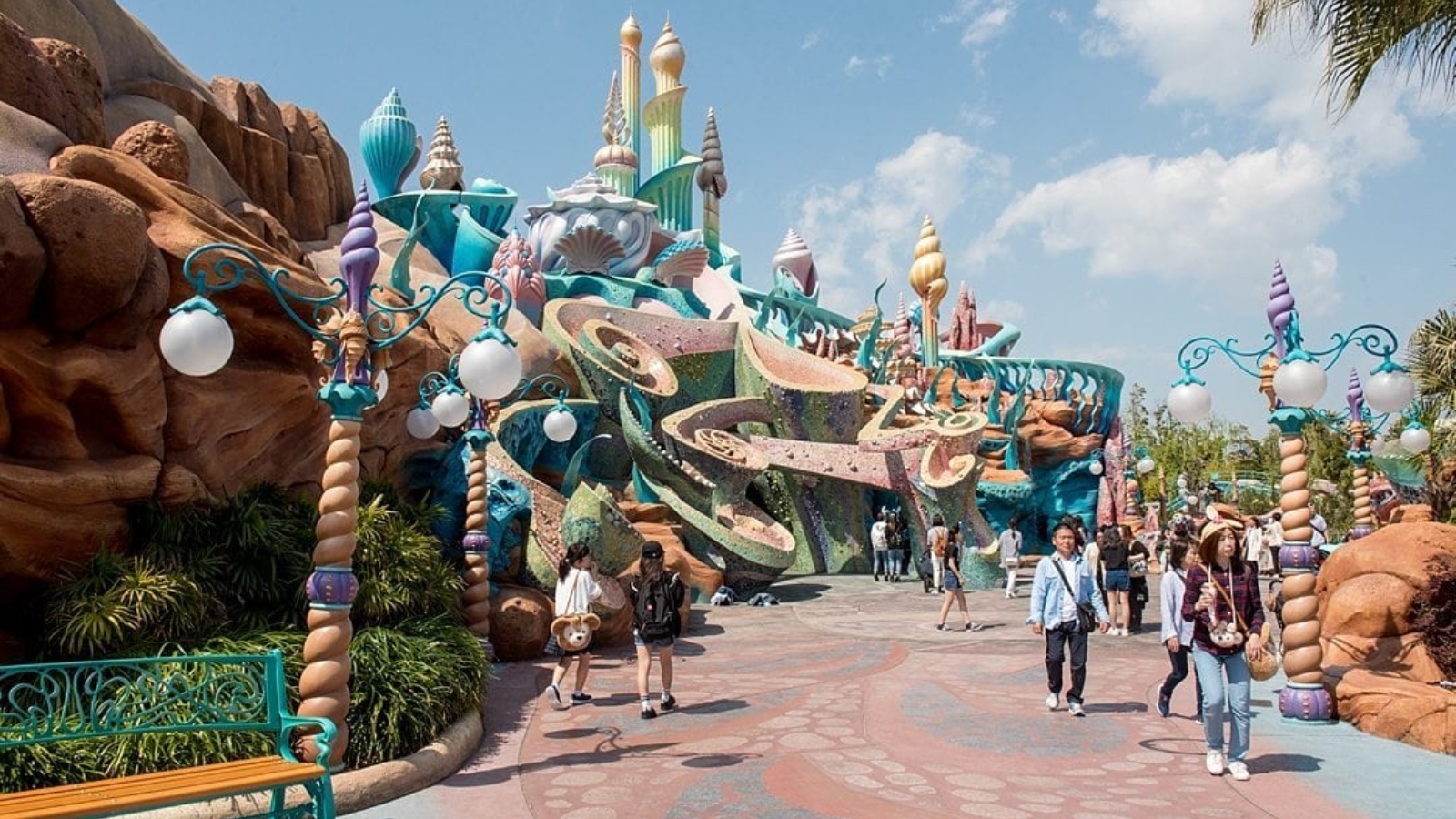 Tokyo DisneySea : Explorez les merveilles marines et les aventures fantastiques