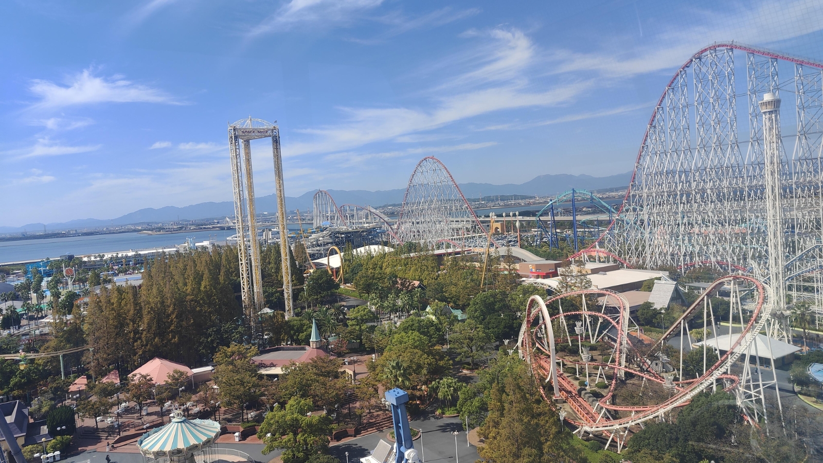 Nagashima Spa Land : Un paradis des montagnes russes et des attractions aquatiques