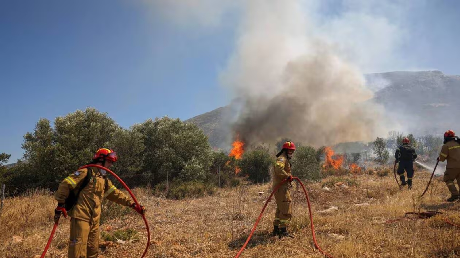Voyager à Athènes : Les incendies en Grèce mettent-ils en danger vos vacances ?