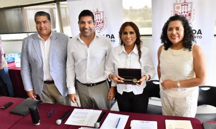 “Claudia Agatón Comienza la Entrega-Recepción”
