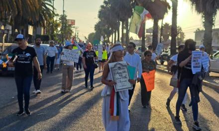 Ensenada se levanta: jueces, abogados y estudiantes marchan por la independencia judicial”