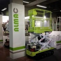 Gli elevatori cingolati almac