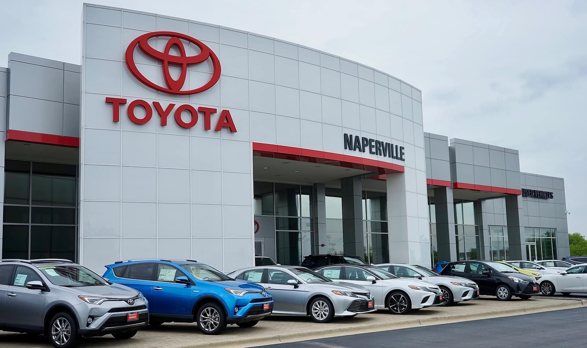 Toyota domestic sales surge to 12,772 units in august