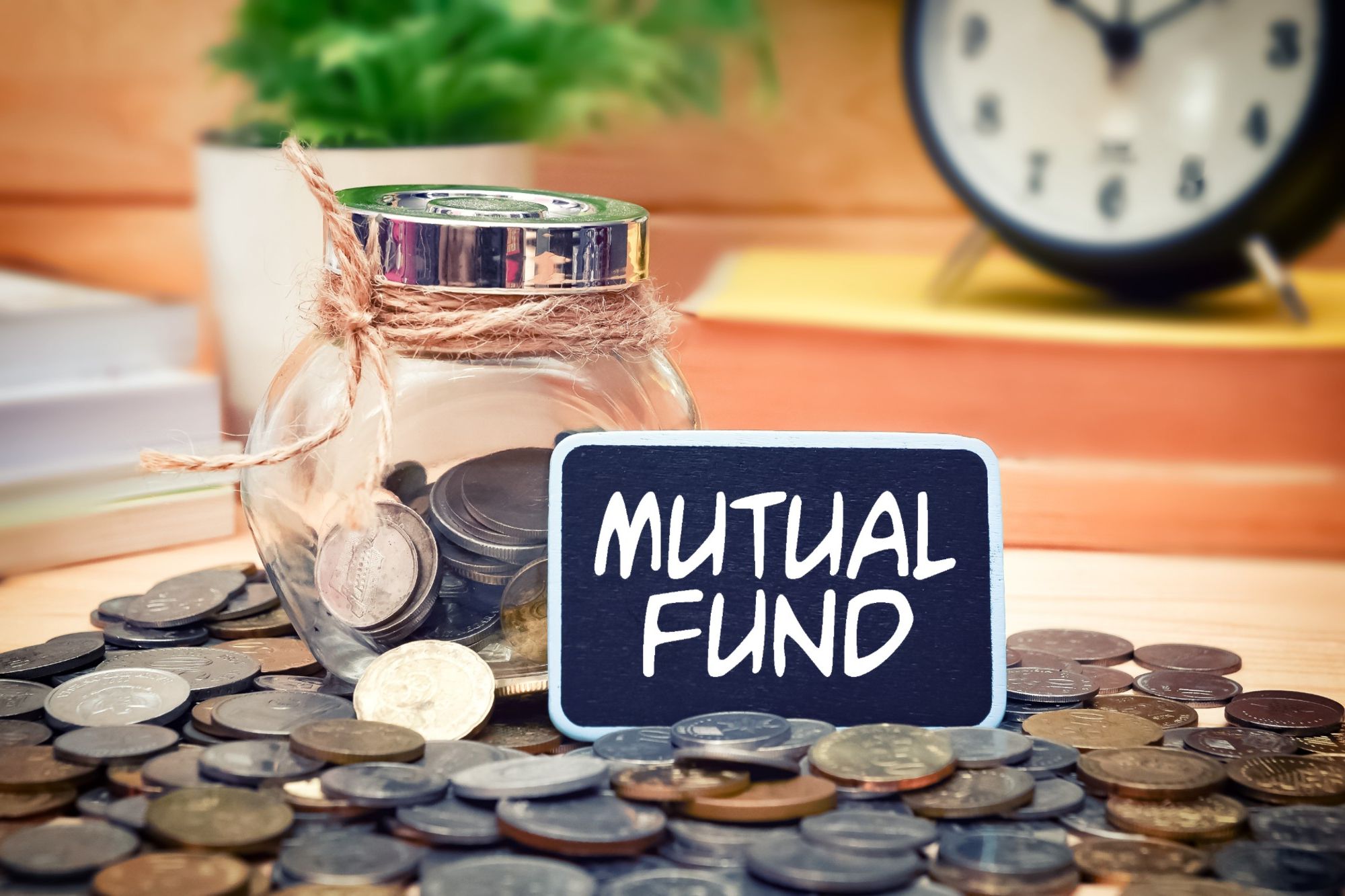 Midcap Funds Lead the Surge: AMFI June 2025 Mutual Fund Highlights