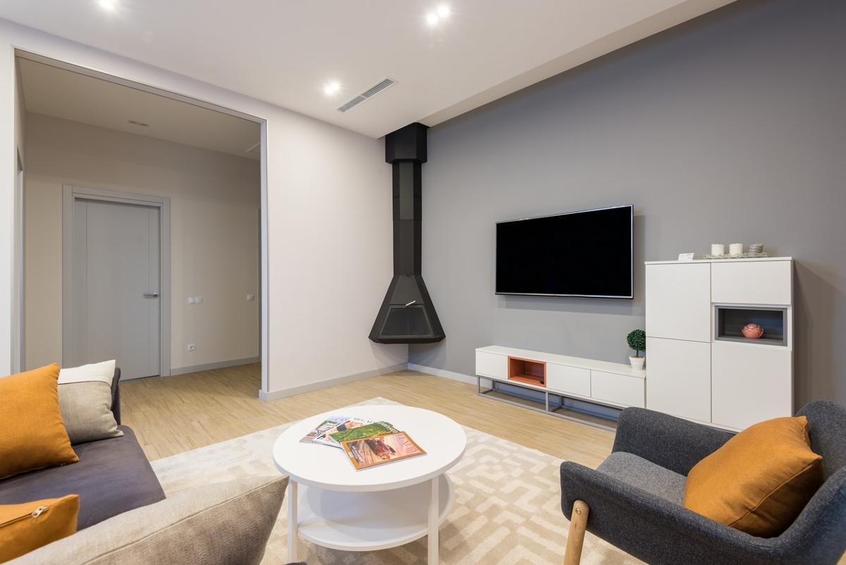 How much does install a built-in entertainment system cost? prices 2024