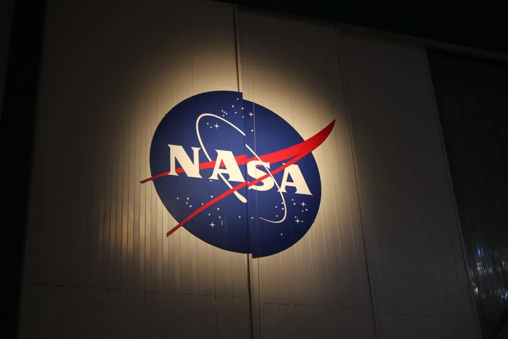La NASA suspende actividades de comités científicos bajo órdenes ejecutivas de Trump NASA Comités