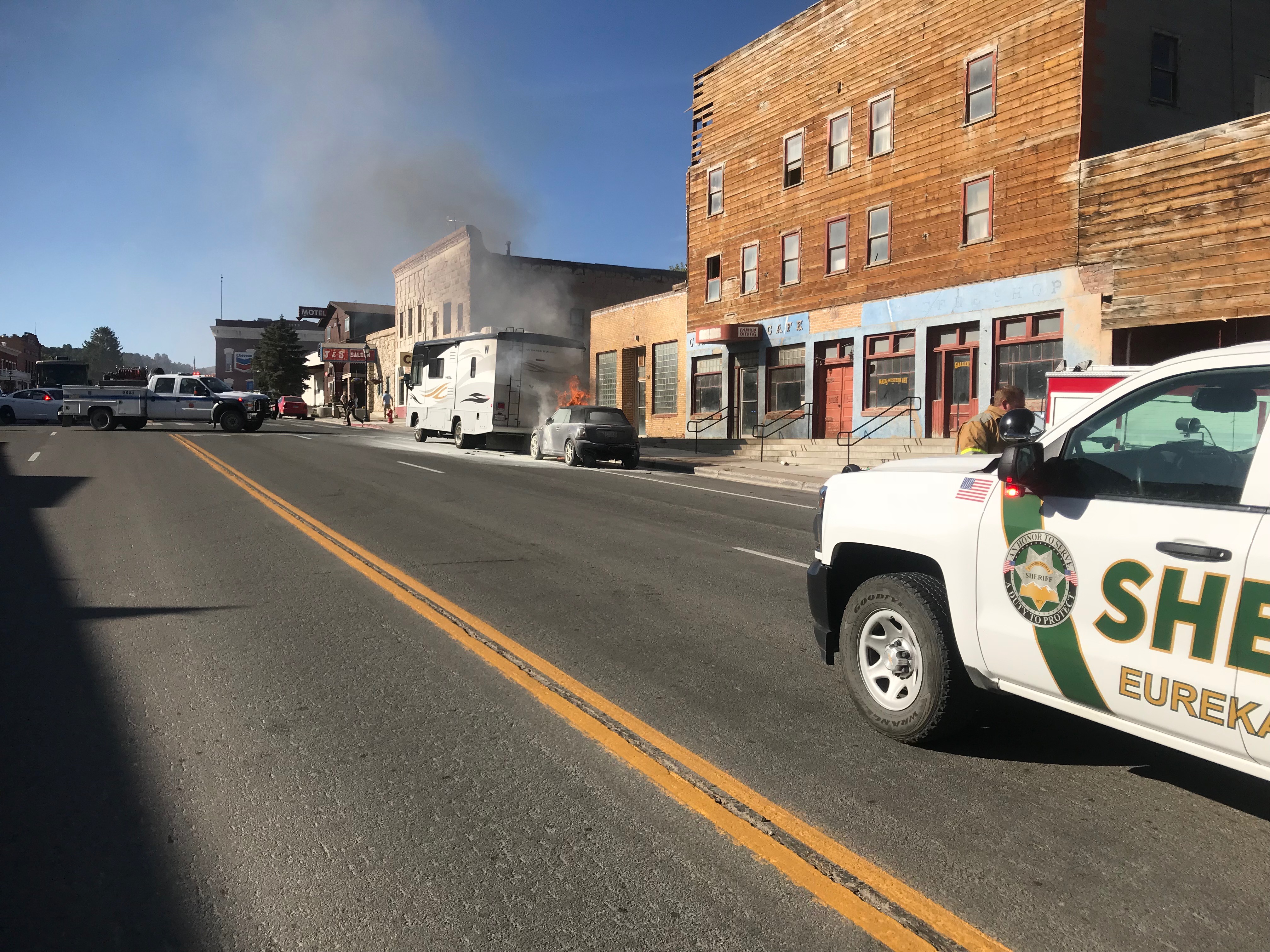 Communications Division Eureka County - Mobile Sunset Illustrations for Desktop