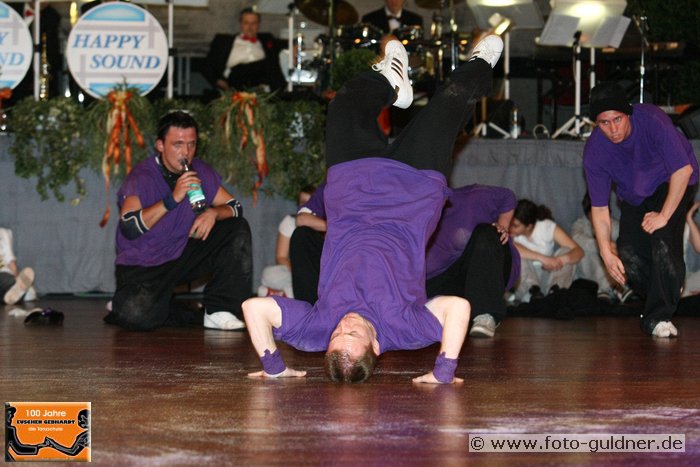 ball260408_393DG237665_298