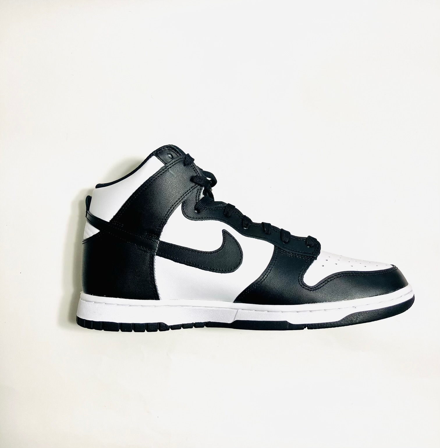 Nike Panda Dunk Hi Retro