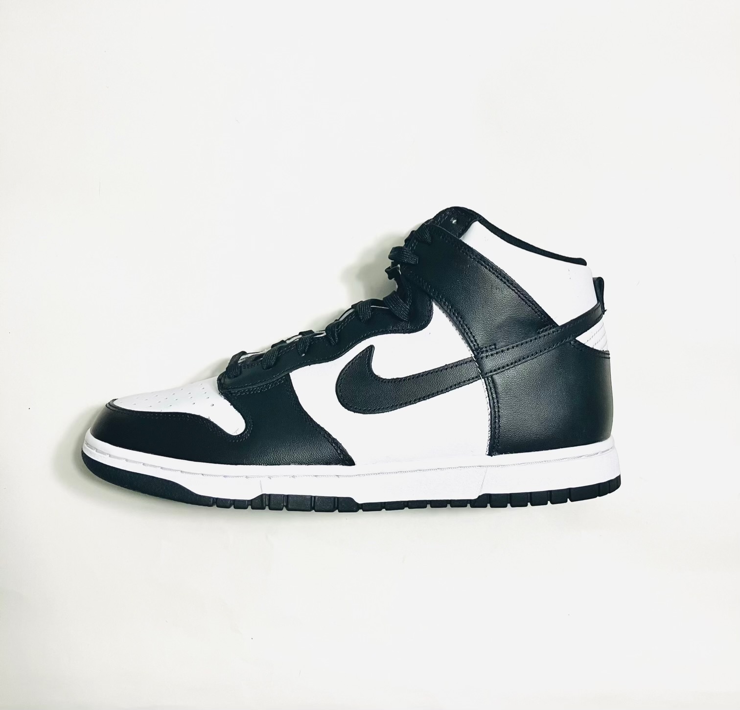 Nike Panda Dunk Hi Retro