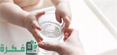 متى يشرب الرضيع الماء متى يشرب الرضيع الماء