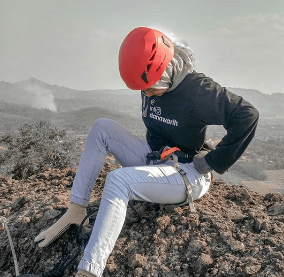 Untuk mencapai curug tersebut patokanya adalah sma negeri i bojong. Tempat Wisata Di Tegal Yang Terpopuler Dan Ngehits