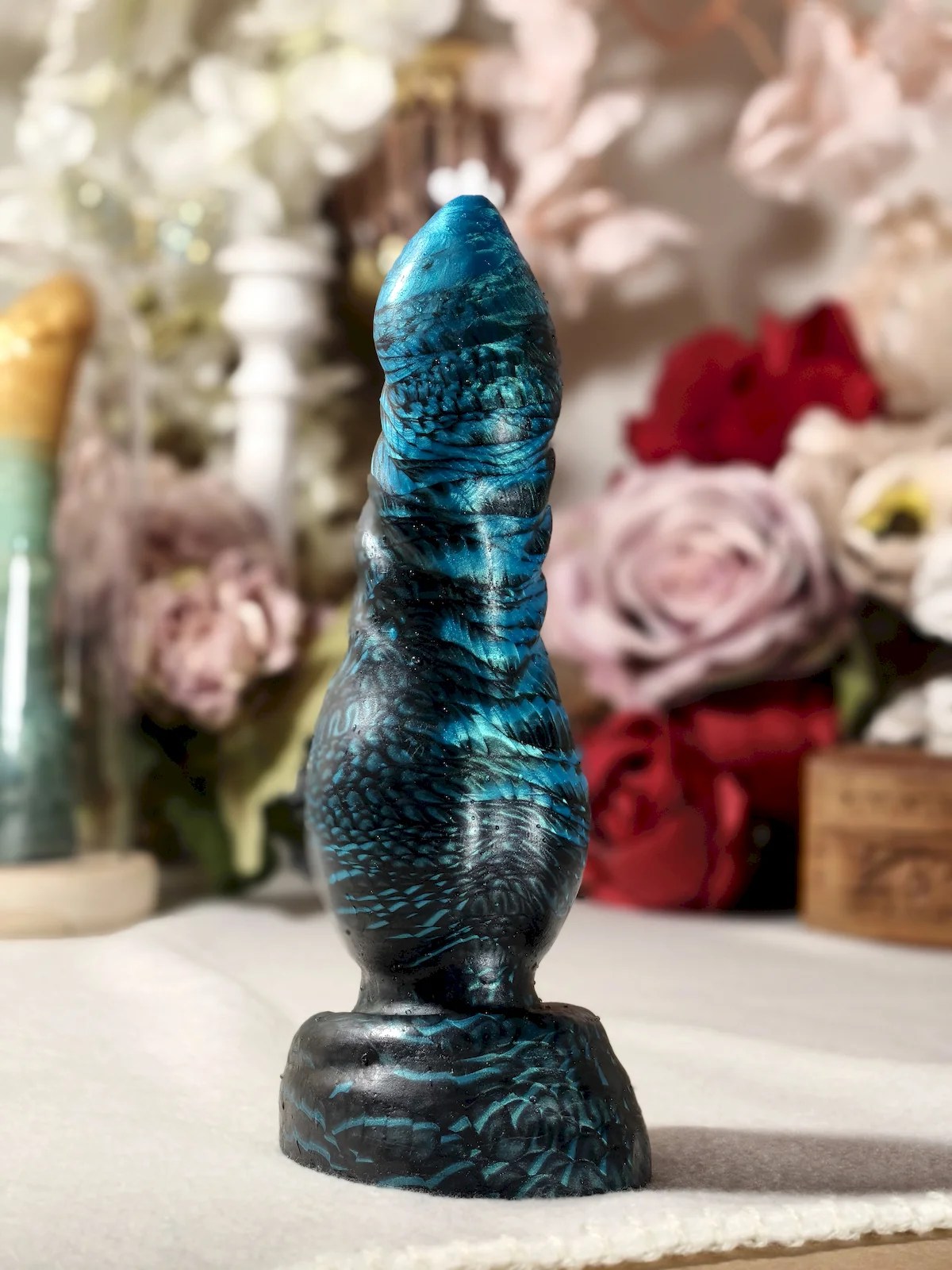 Fantasy werewolf dildo