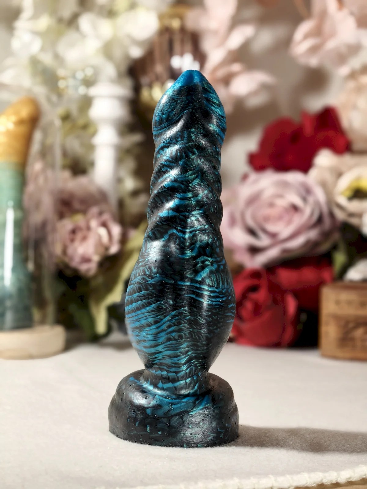 Fantasy werewolf dildo