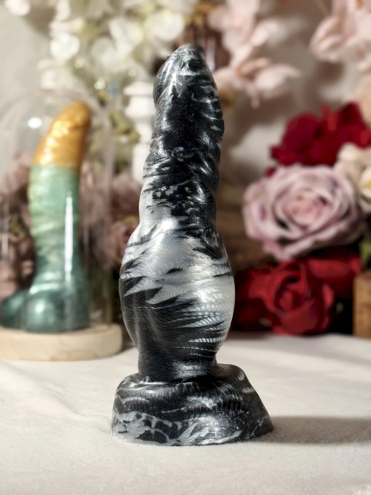 Fantasy werewolf dildo