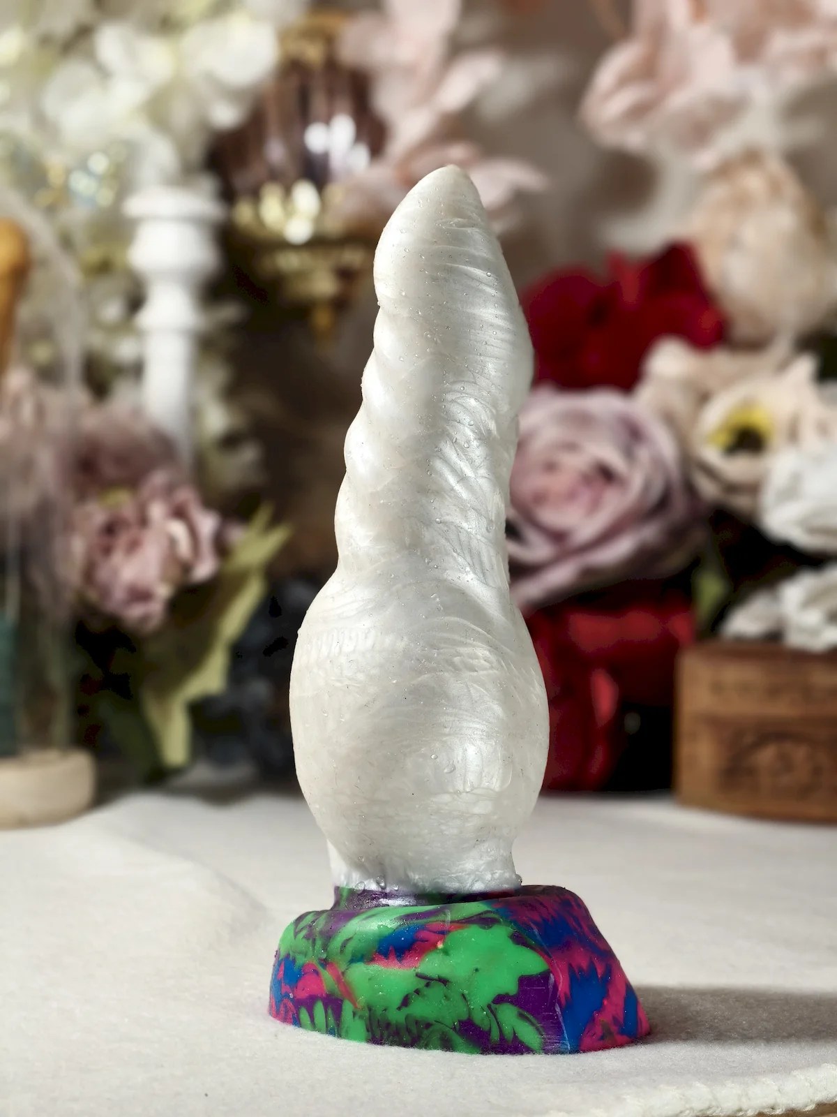 Fantasy werewolf dildo