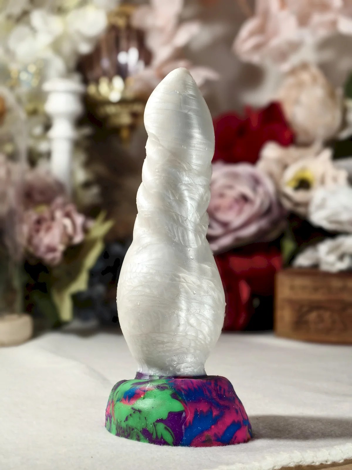 Fantasy werewolf dildo