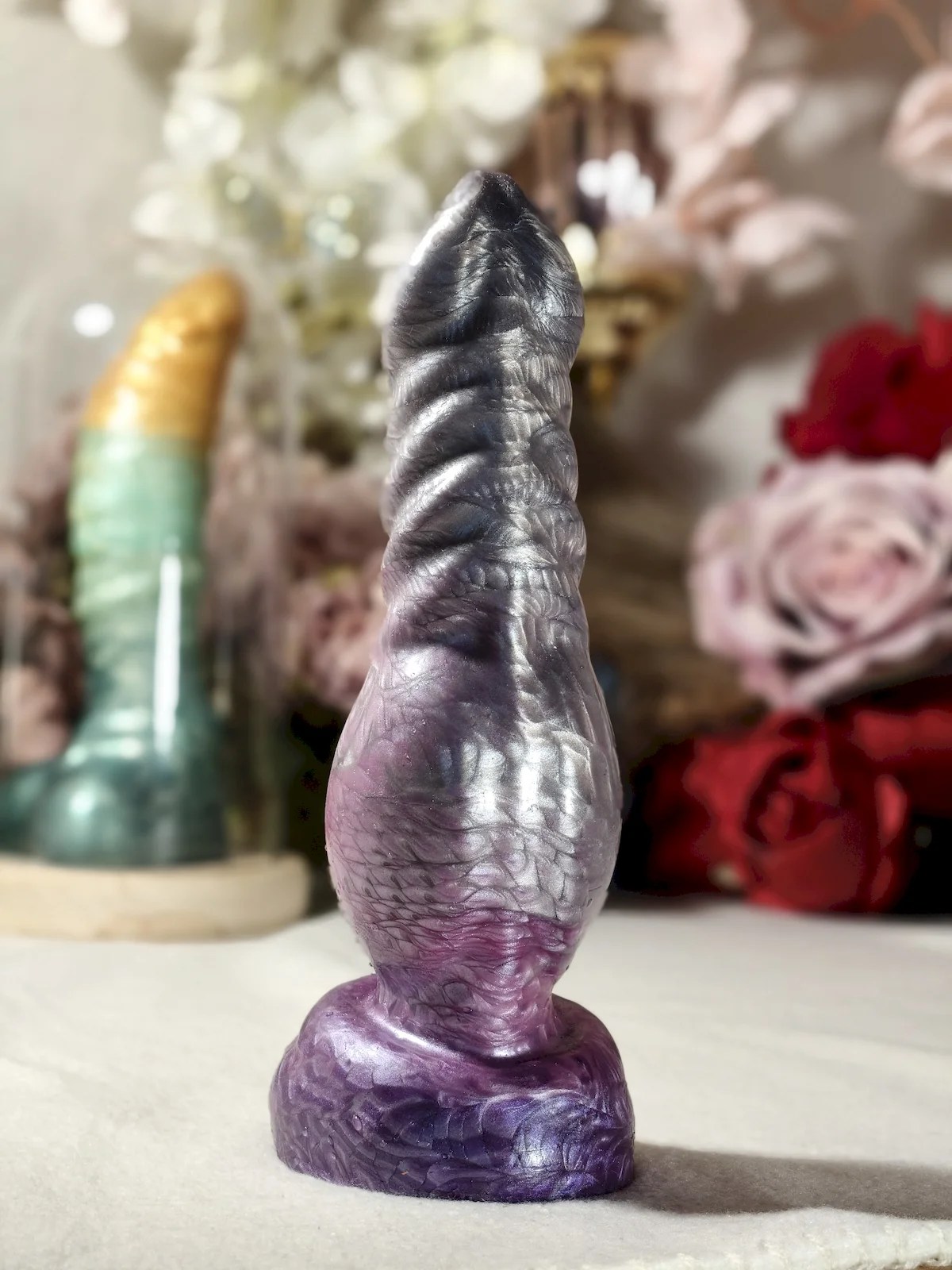 Fantasy werewolf dildo