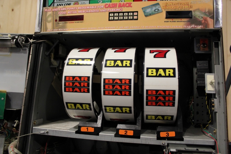 Slot machine license south africa age