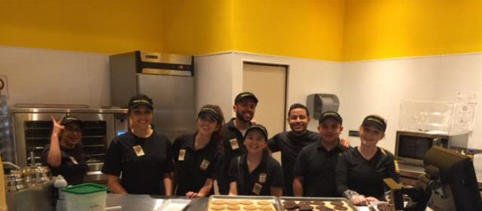 26.12.2015 · since the taping of the show, bellah has been promoted to chief operating officer (coo). Las Vegas Welcomes 3rd Nestle Toll House Cafe F B Magazine