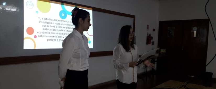 Alumnos de Economía presentaron trabajo de investigación sobre “Estudio socioeconómico de alumnos y funcionarios de la FCE.UNE”