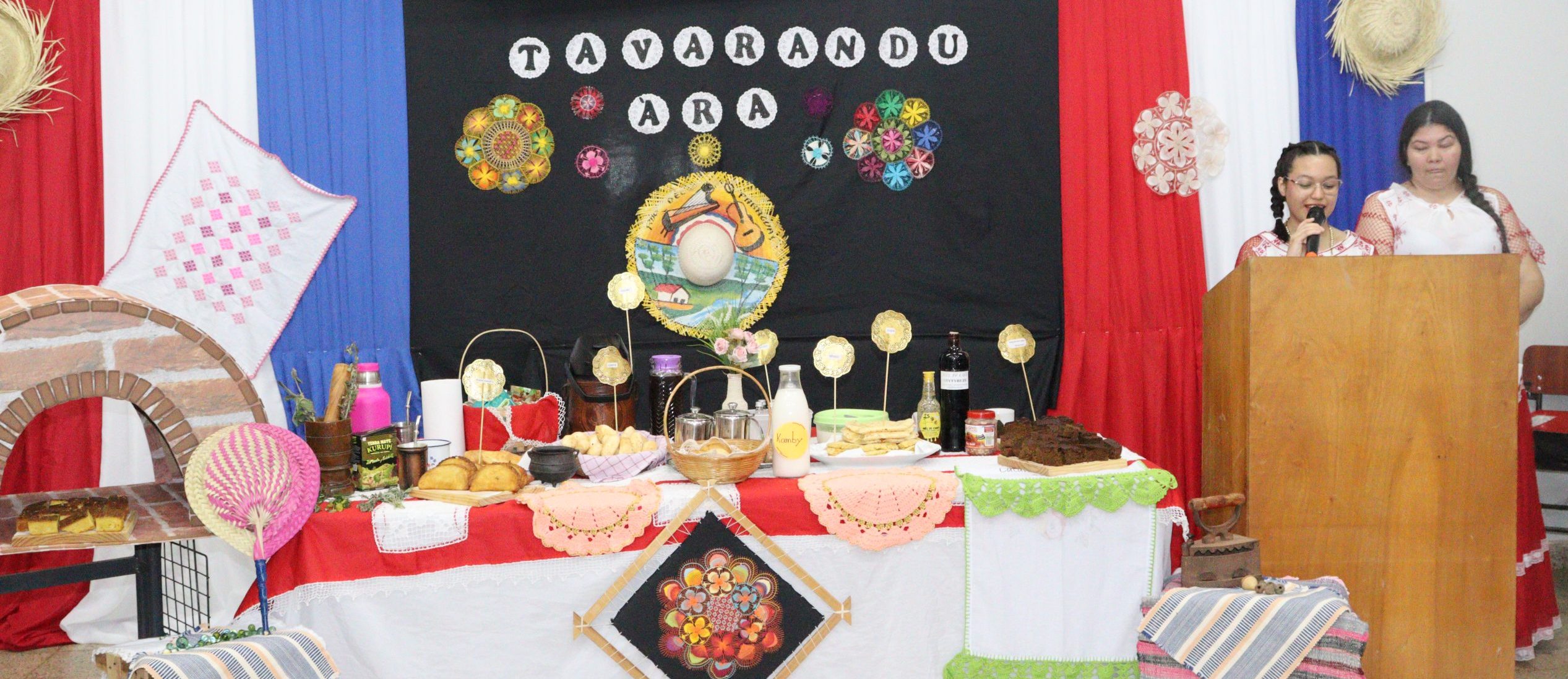 Estudiantes de Contabilidad celebraron Día del Folklore