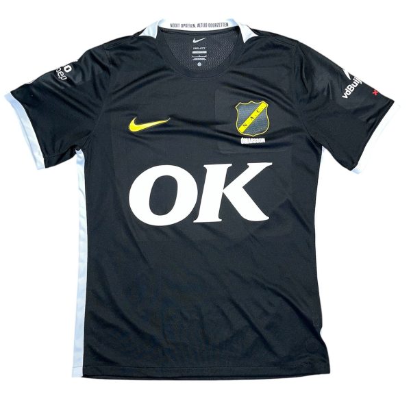 Elías Már Ómarsson