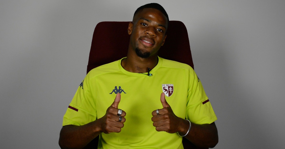 Le Fc Metz Convoite Warren Tchimbembe Check out his latest detailed stats including goals assists strengths weaknesses and match ratings.