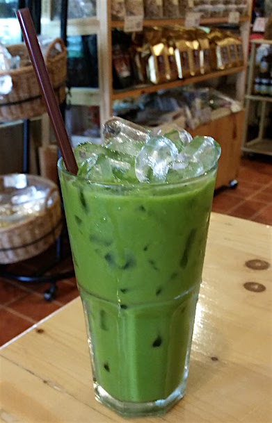 100% teh thailand asli yang di mix dengan creamer dan susu kental manis, . Best Things To Eat And Drink In Thailand Fearless Captivations