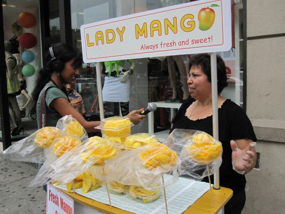 Fi2W workshop participant Nina Agrawal conducting an interview in Union Square