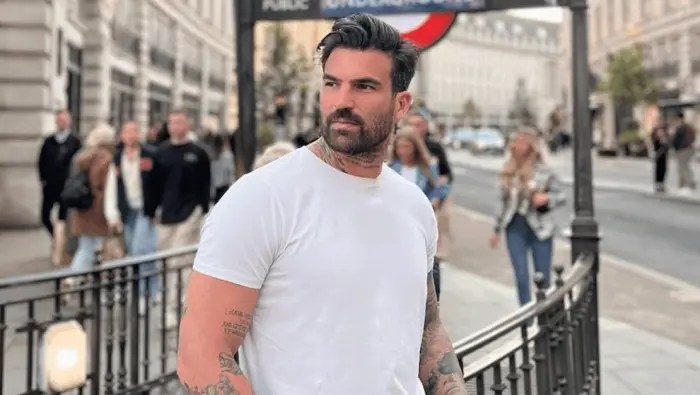 Δημήτρης Αλεξάνδρου: «Η νυν νομίζει ότι έχω πάει με την πρώην» – Το χιουμοριστικό βίντεο από το Άμπου Ντάμπι