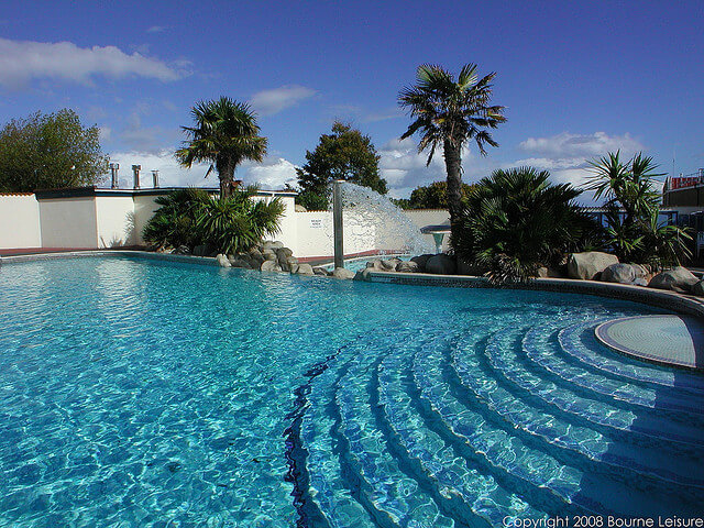 Devon Cliffs Outdoor Pool